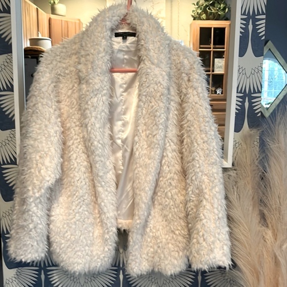 Romeo + Juliet Couture Faux Fur Teddy Jacket Cream Ivory Size Small